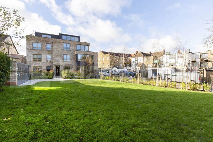 Exclusive New Development Aon House, Draycott Avenue, Kenton